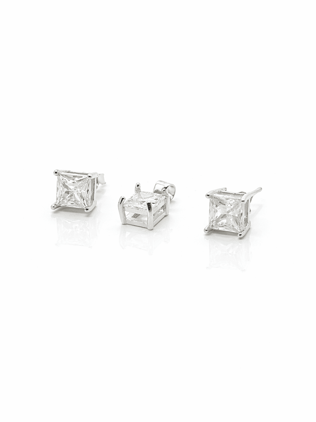 Sterling Silver Princess Cut Zircon Pendant Set Solitaire Design